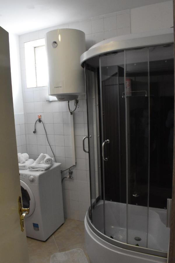 Seaview Apartment Ровінь Екстер'єр фото