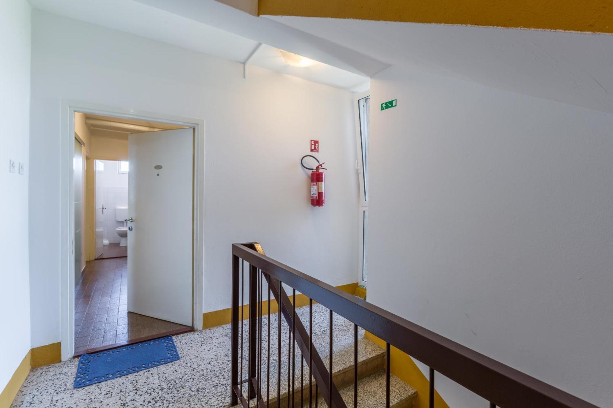 Seaview Apartment Ровінь Екстер'єр фото